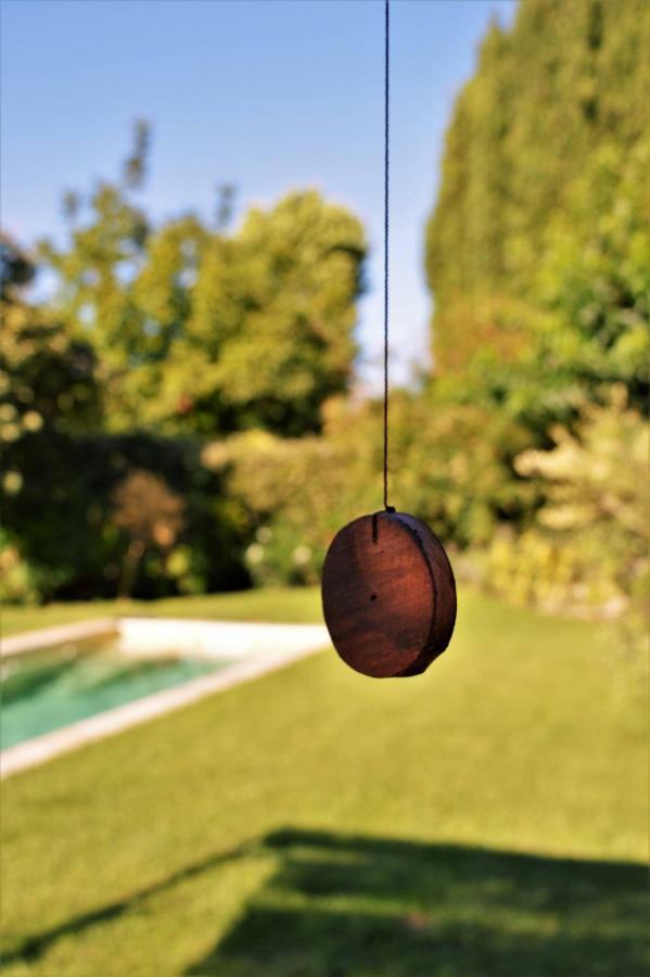Le Chat Sur Le Toit Lourmarin Exteriér fotografie